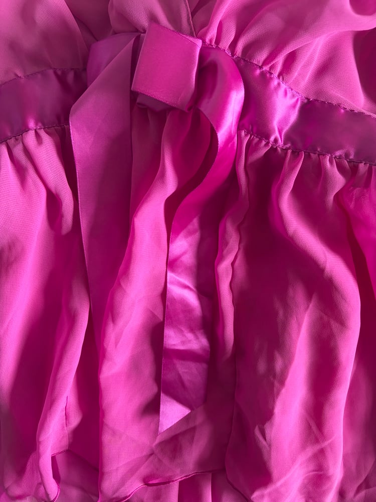 Vintage Y2K pink handkerchief hem halter ribbon detail on the bust