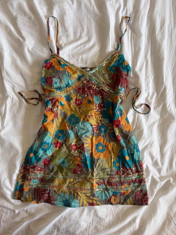 Vintage Y2K floral sequin babydoll style tie back cami
