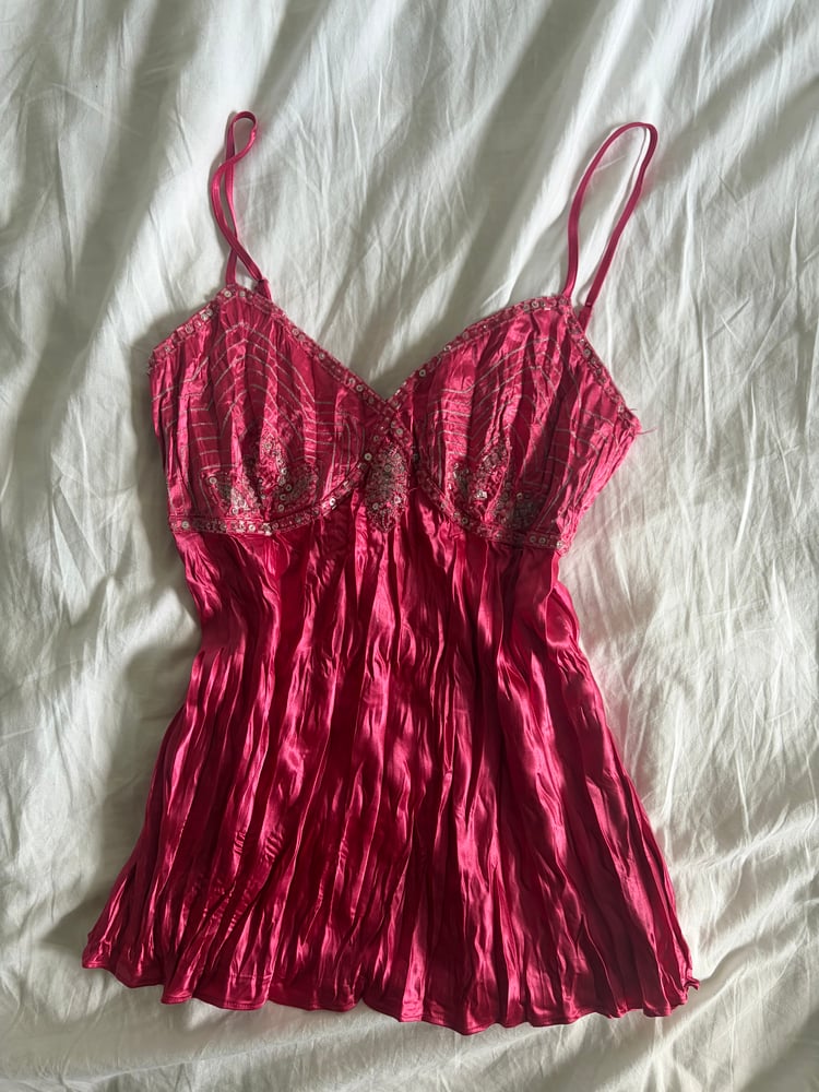 Vintage Y2K hot pink crinkle beaded and sequin cami
