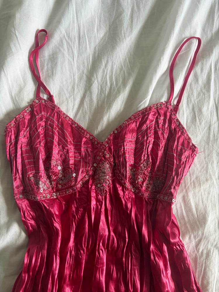 Vintage Y2K hot pink crinkle beaded and sequin cami