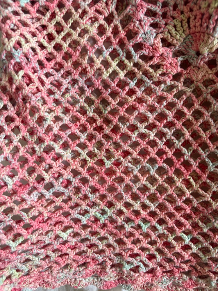 Vintage Y2K 2005 Jane Norman pink crochet halter neck cami