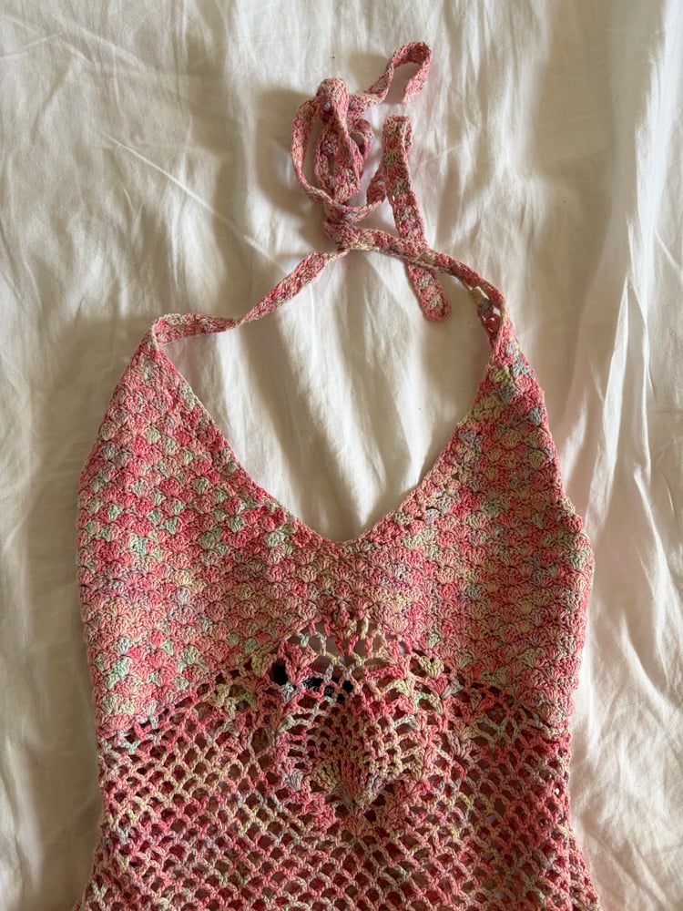 Vintage Y2K 2005 Jane Norman pink crochet halter neck cami