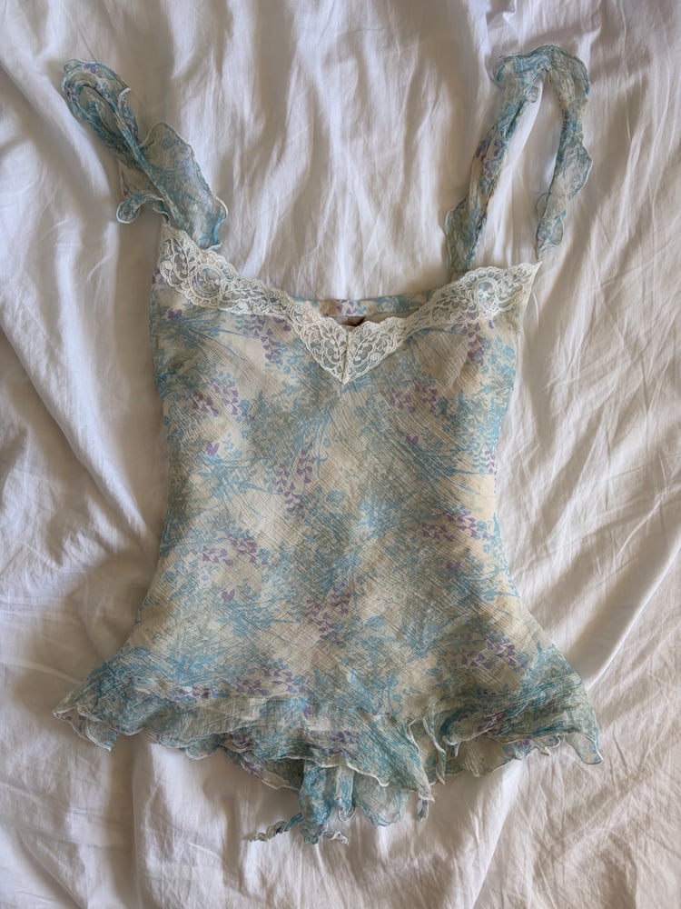 Vintage Y2K blue and white floral silk cami with asymmetrical hem and frilly straps