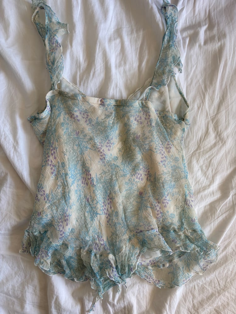 Vintage Y2K blue and white floral silk cami with asymmetrical hem and frilly straps