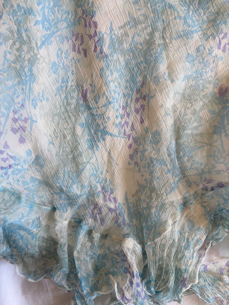 Vintage Y2K blue and white floral silk cami with asymmetrical hem and frilly straps