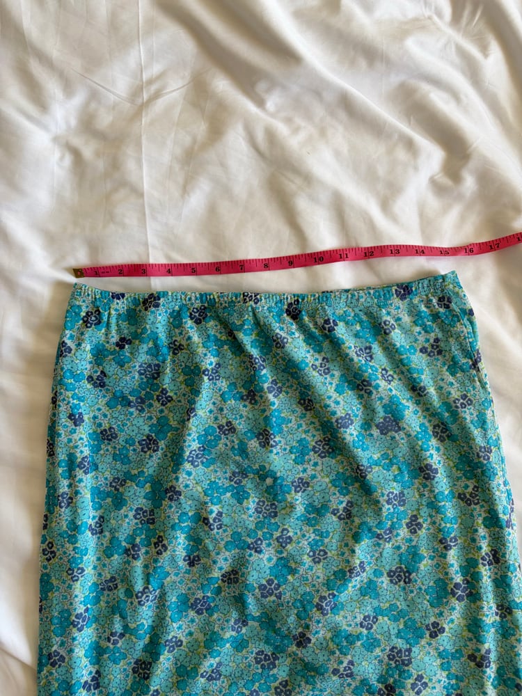 Vintage 1990s blue floral ditsy mesh midi skirt with lettuce hem