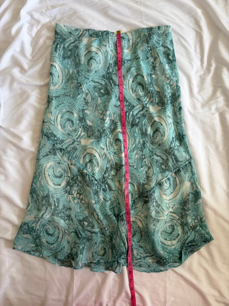 Vintage 1990s blue paisley midi skirt with floaty hem