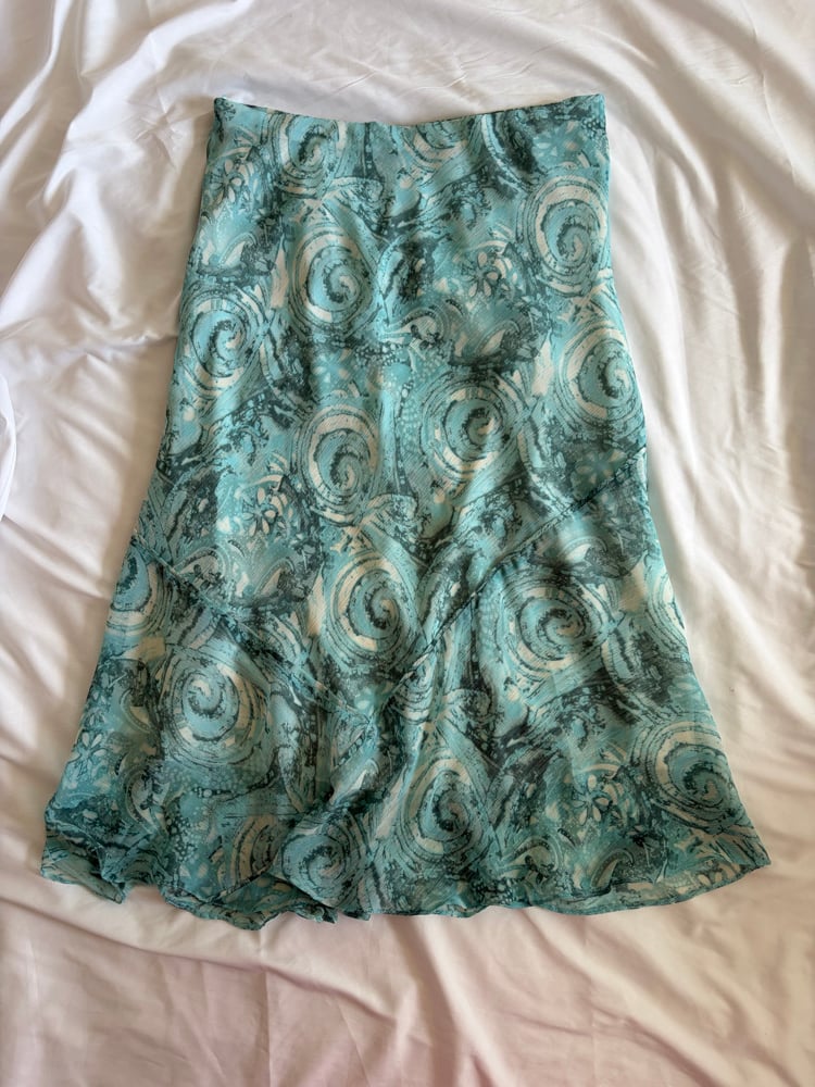 Vintage 1990s blue paisley midi skirt with floaty hem