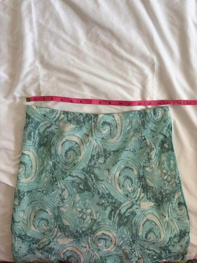 Vintage 1990s blue paisley midi skirt with floaty hem