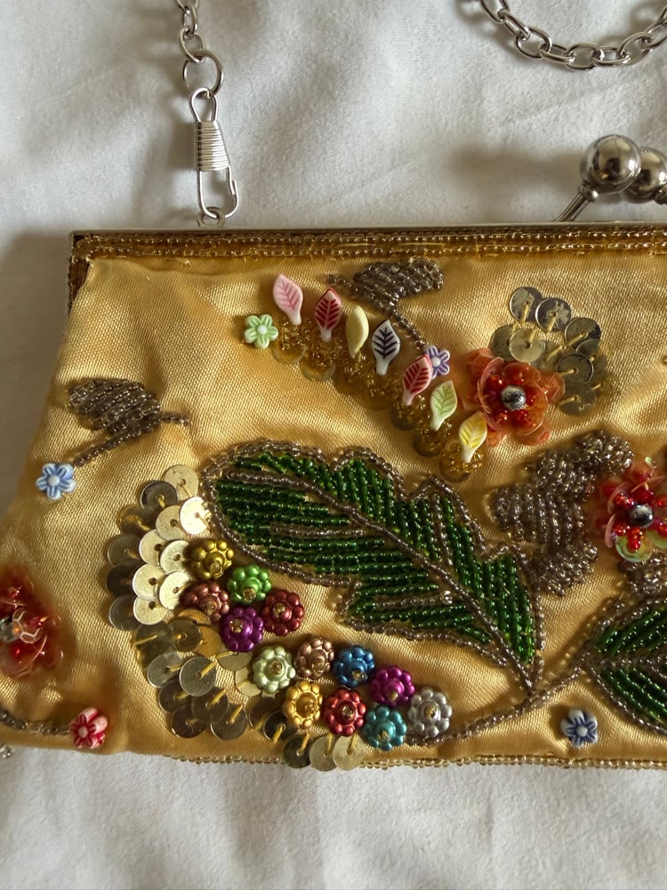 Vintage 1990s Champagne beaded and sequin bag