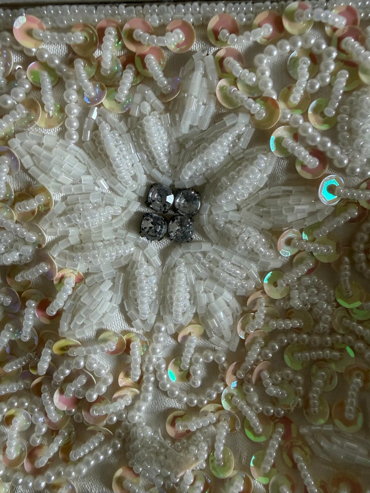 Vintage 1990s cream beaded and sequin bag