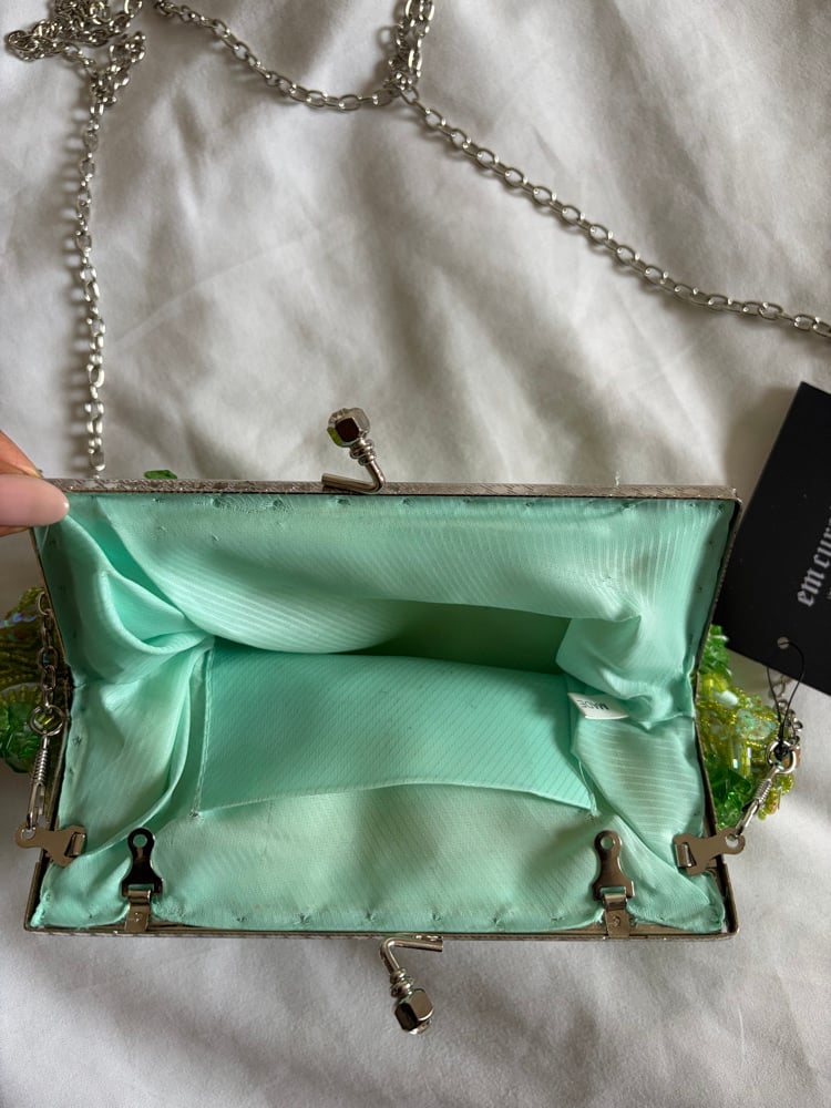 Vintage 1990s iridescent green beaded and sequin bag