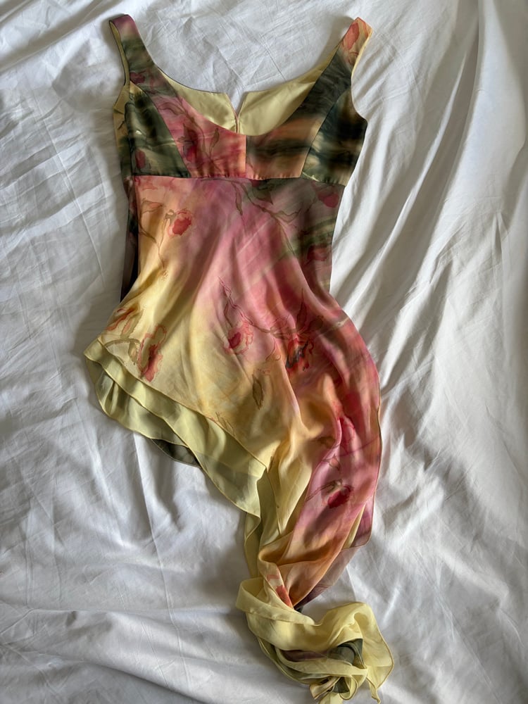 Vintage Y2K asymmetrical hem tie dye cami with long fairy hem