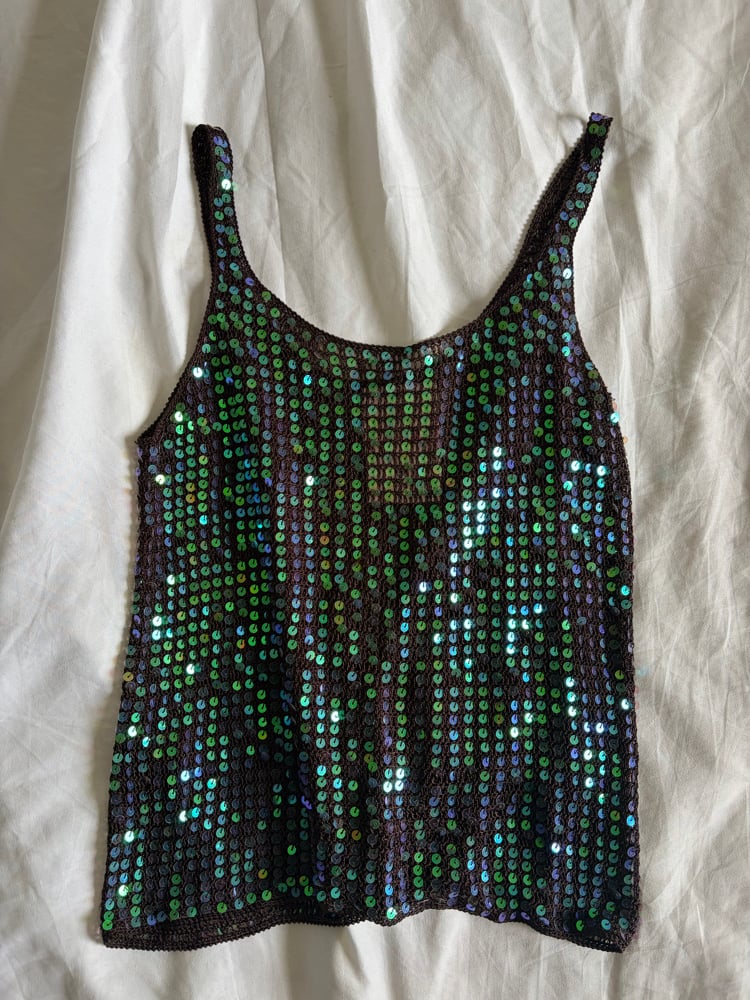 Vintage Y2K Aubergine iridescent sequin crochet cami