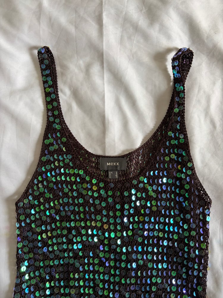 Vintage Y2K Aubergine iridescent sequin crochet small cami
