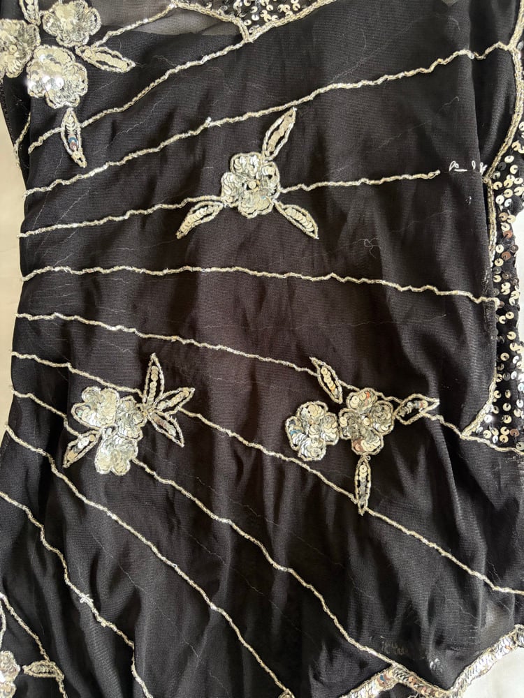 Vintage Y2K black and silver sequin beaded cami 