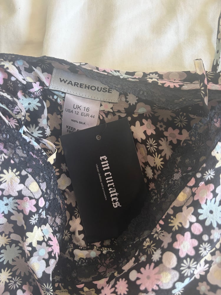 Vintage Y2K black floral silk cami with ribbed bottom