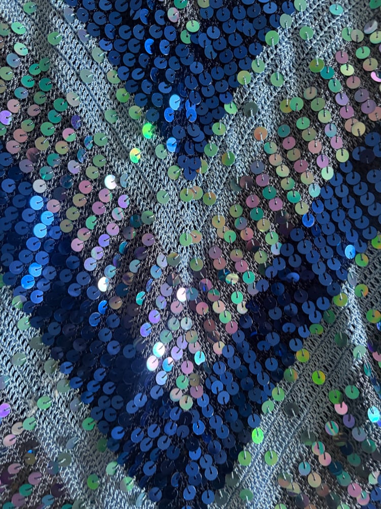 Vintage Y2K blue three tone asymmetrical hem crochet cami