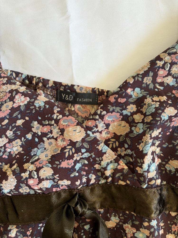 Vintage Y2K brown floral cami with underbust ribbon detail