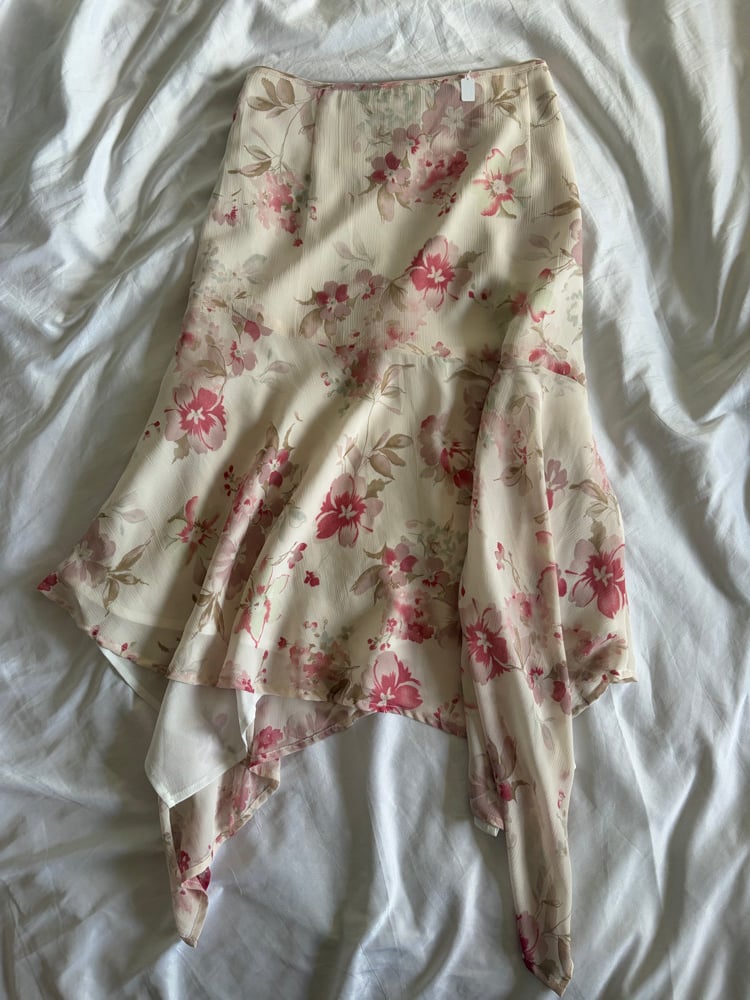 Vintage Y2K floral asymmetrical hem fairy skirt