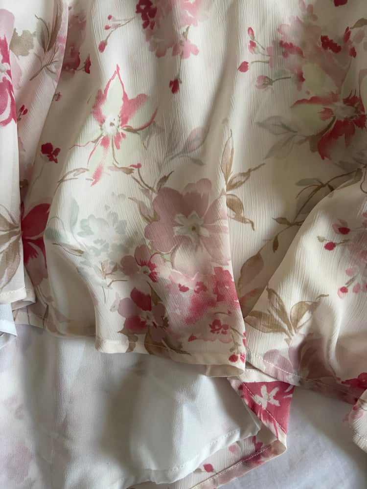 Vintage Y2K floral asymmetrical hem fairy skirt