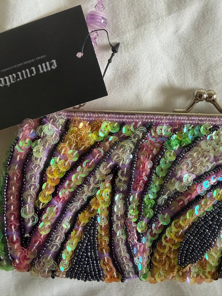 Vintage Y2K Lilac beaded bag with iridescent sequins and beaded handle