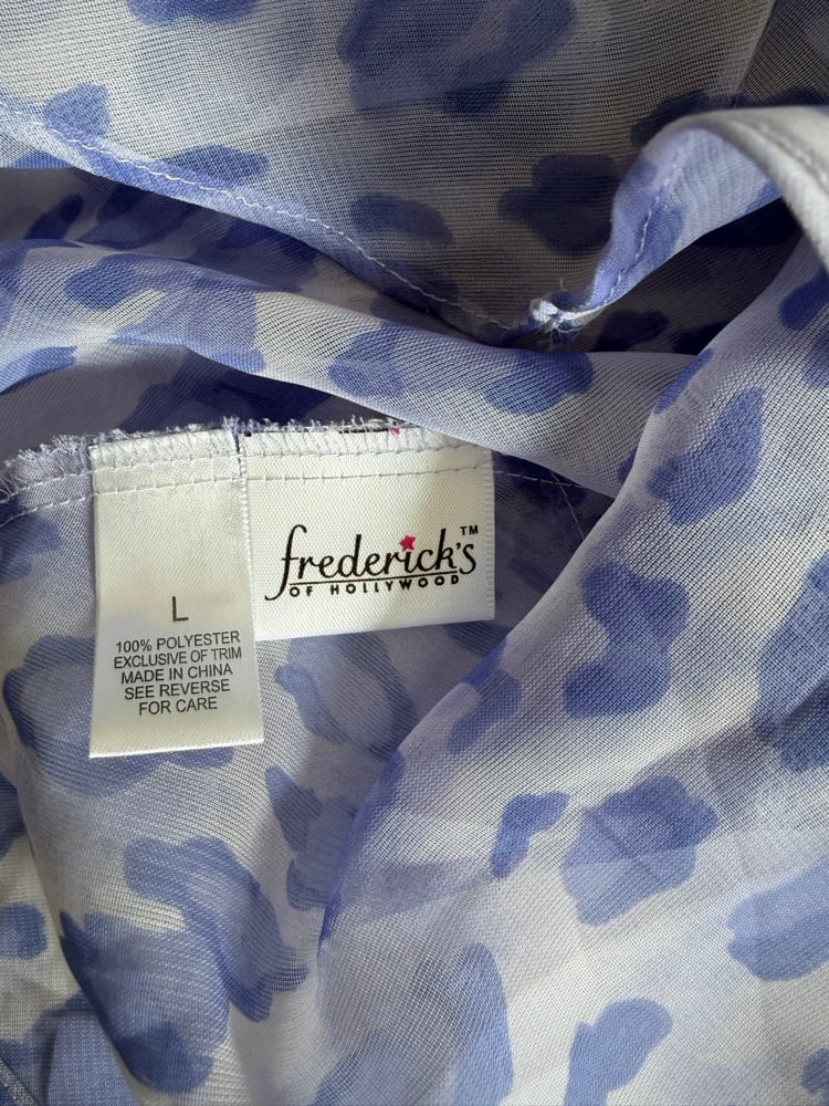 Vintage Y2K lilac leopard print semi sheer cropped cami with ribbon details