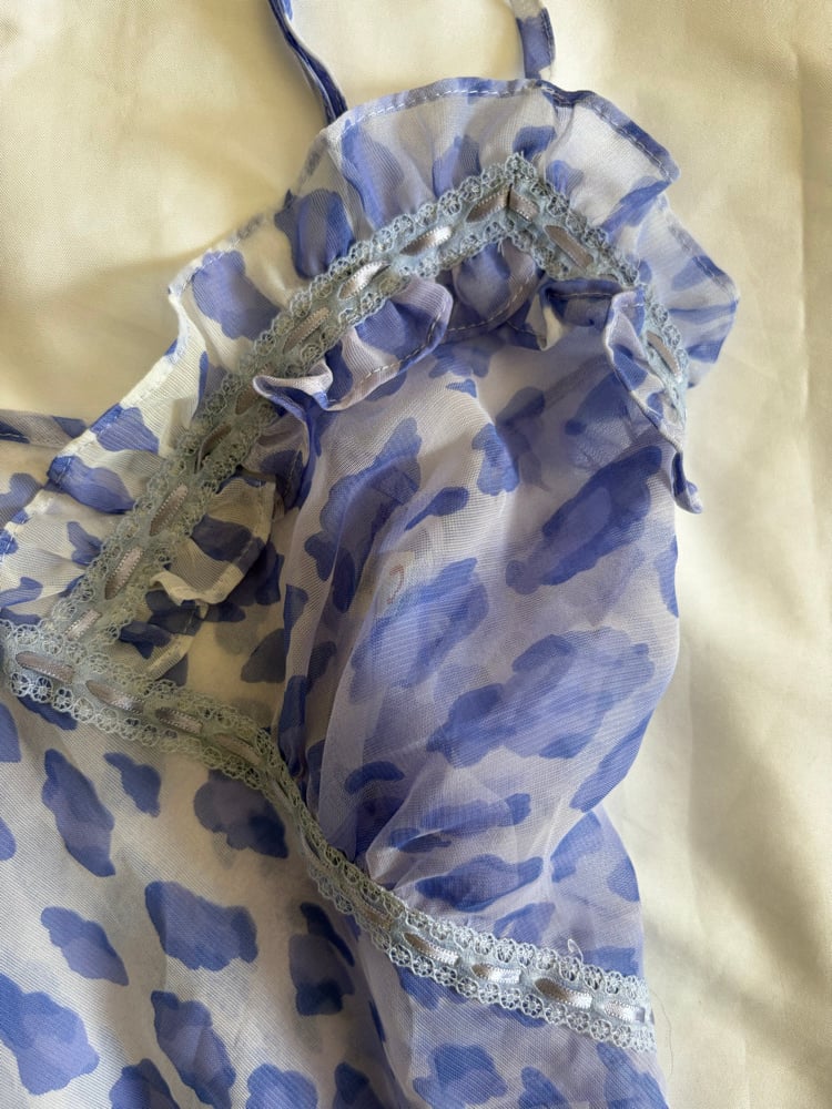 Vintage Y2K lilac leopard print semi sheer cropped cami with ribbon details