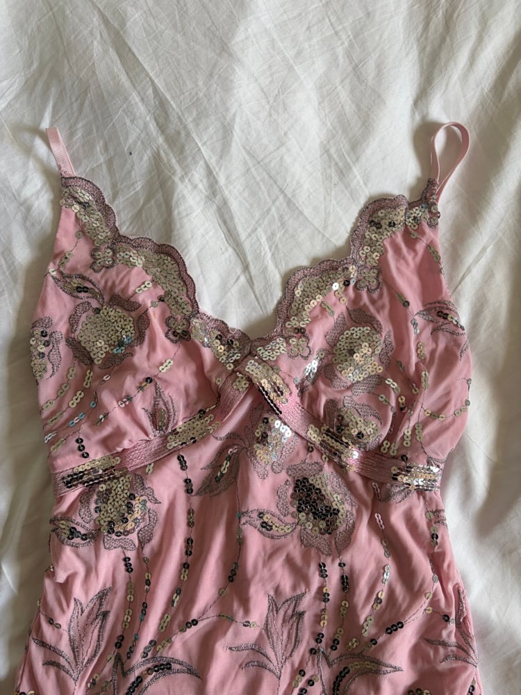 Vintage Y2K pink and silver sequin cami with floral design