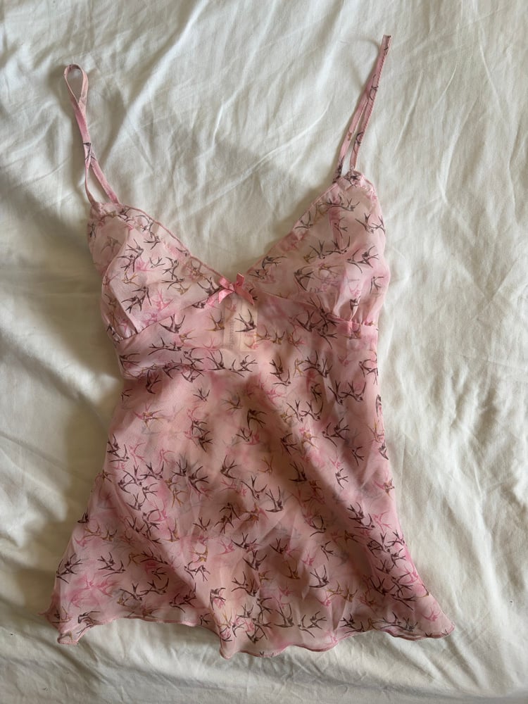Vintage Y2K pink floral coquette cami with ribbon bow on bust