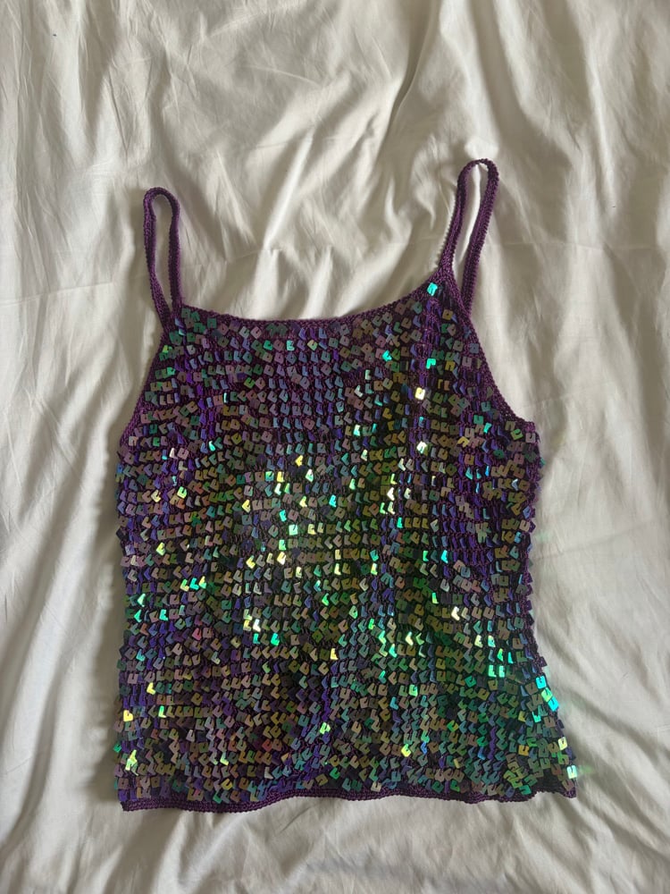 Vintage Y2K purple iridescent sequin crochet cami top