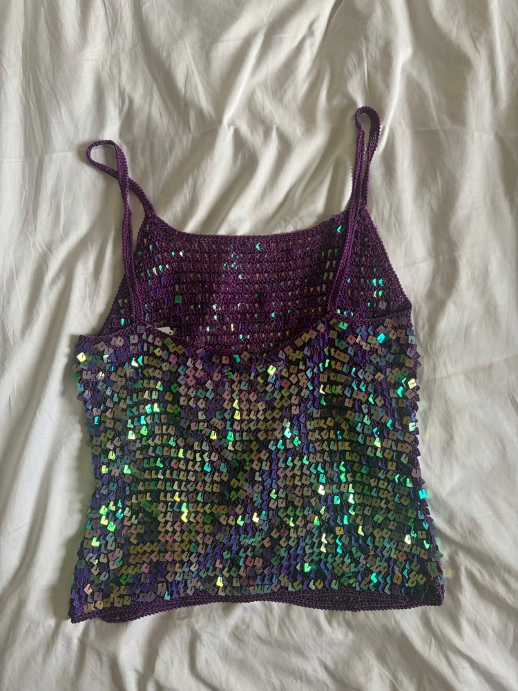 Vintage Y2K purple iridescent sequin crochet cami top