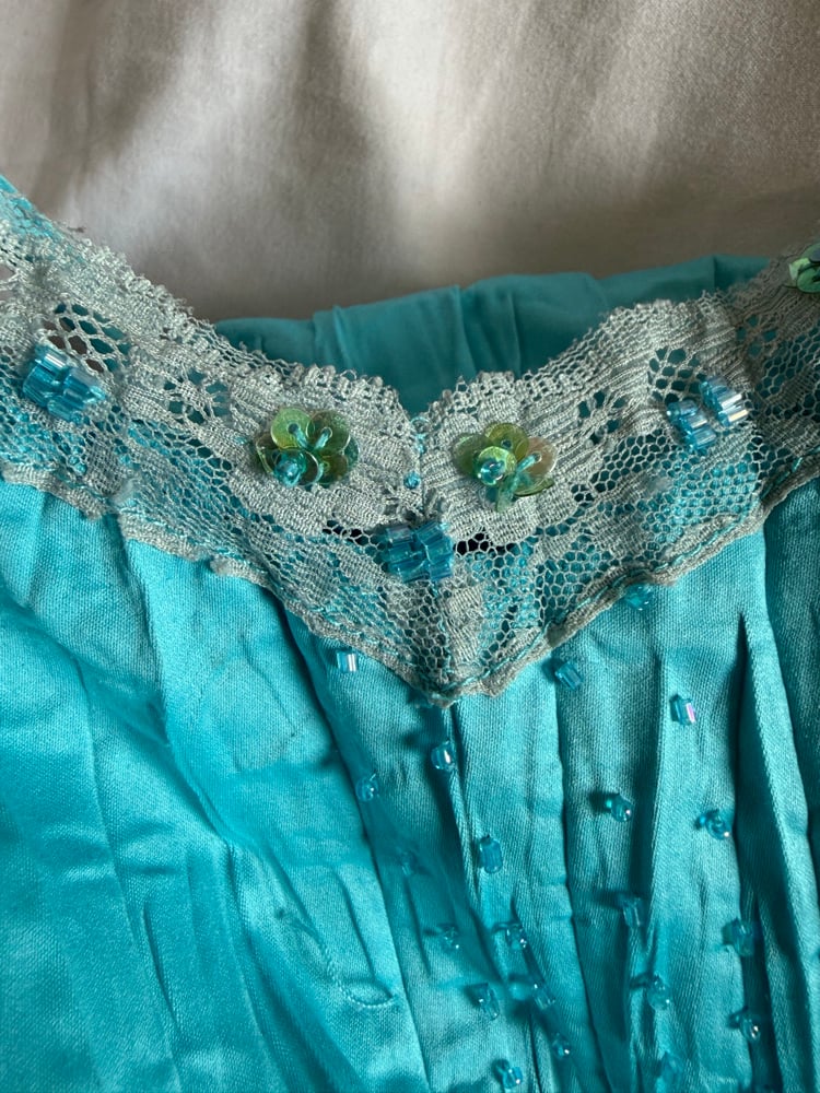 Vintage Y2K turquoise crinkle cami with sequin detail and beading on the bust