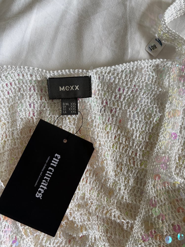 Vintage Y2K white iridescent sequin crochet cami