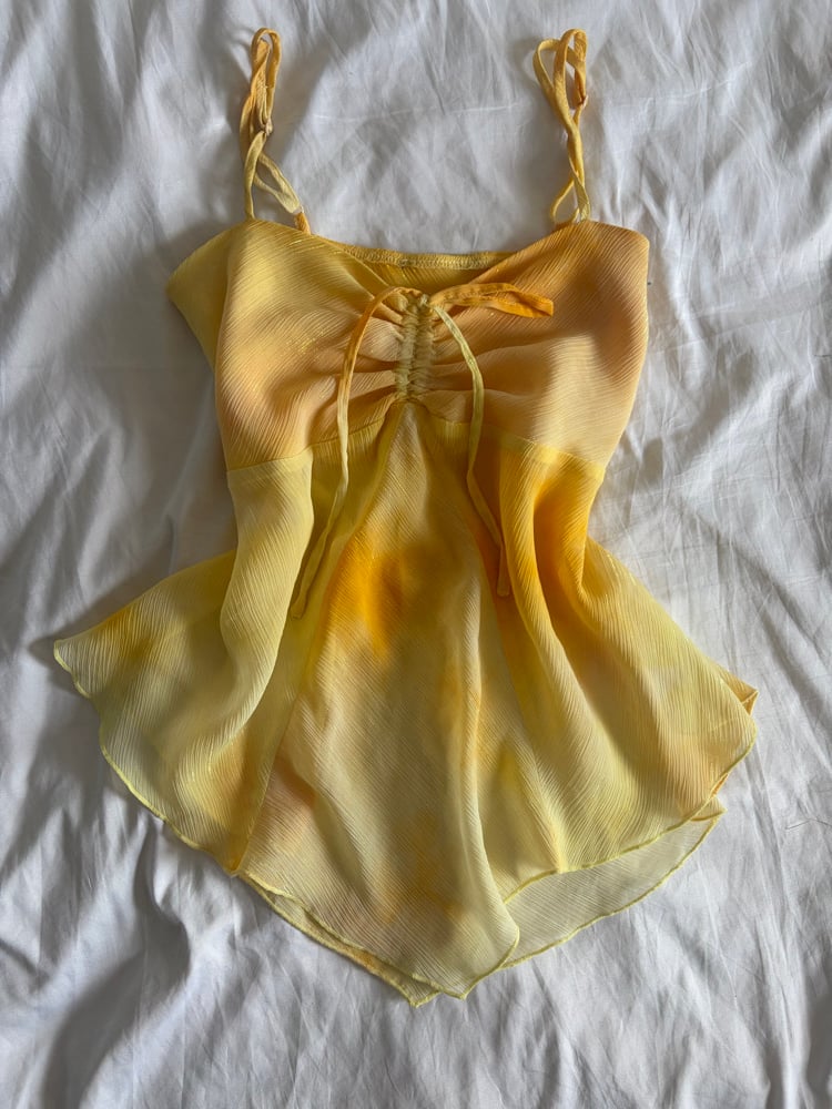 Vintage Y2K yellow ombre sunset sparkly asymetrical hem cami with ruched bust